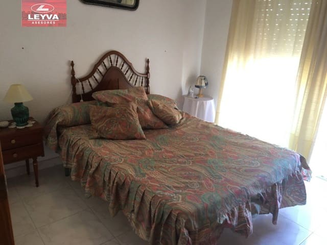 8 sovrum Lägenhet till salu i Puerto de Mazarron, Mazarrón med garage - 165 000 € (Ref: 7807742)