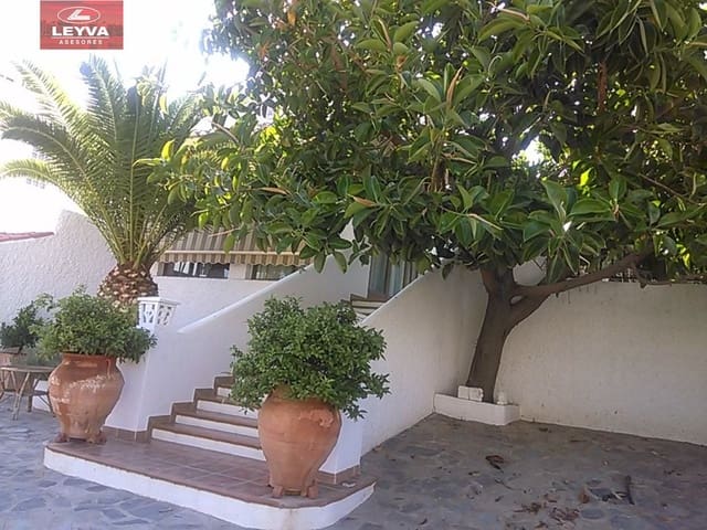 4 soveværelse Villa til salg i Isla Plana, Cartagena med swimmingpool - € 950.000 (Ref: 7807745)