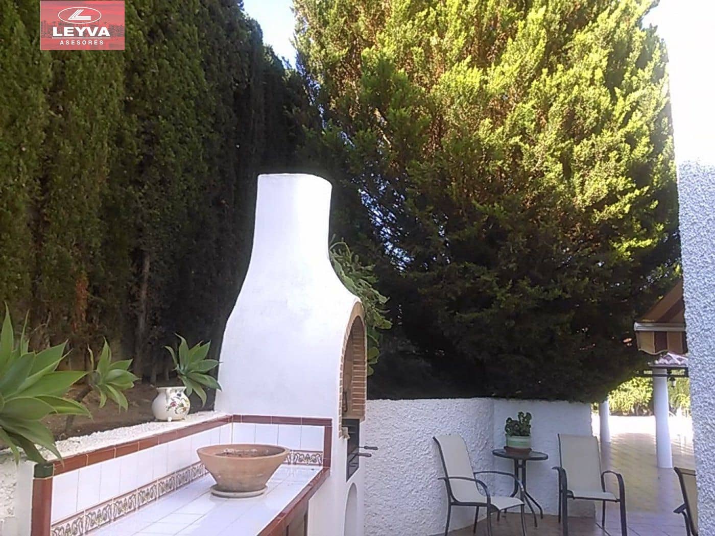 4 soveværelse Villa til salg i Isla Plana med swimmingpool - € 950.000 (Ref: 7807745)