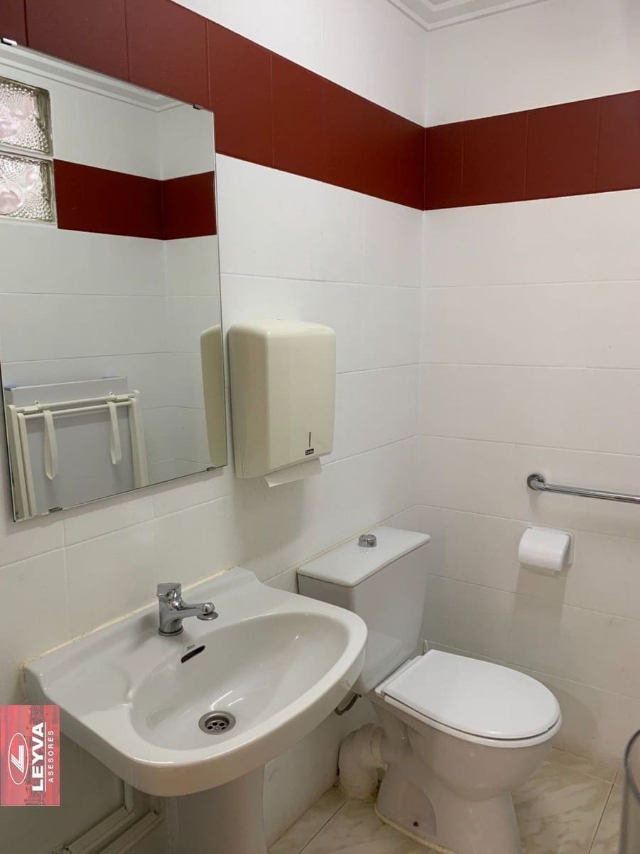 Commercial for sale in Mazarron - € 105,000 (Ref: 7807788)