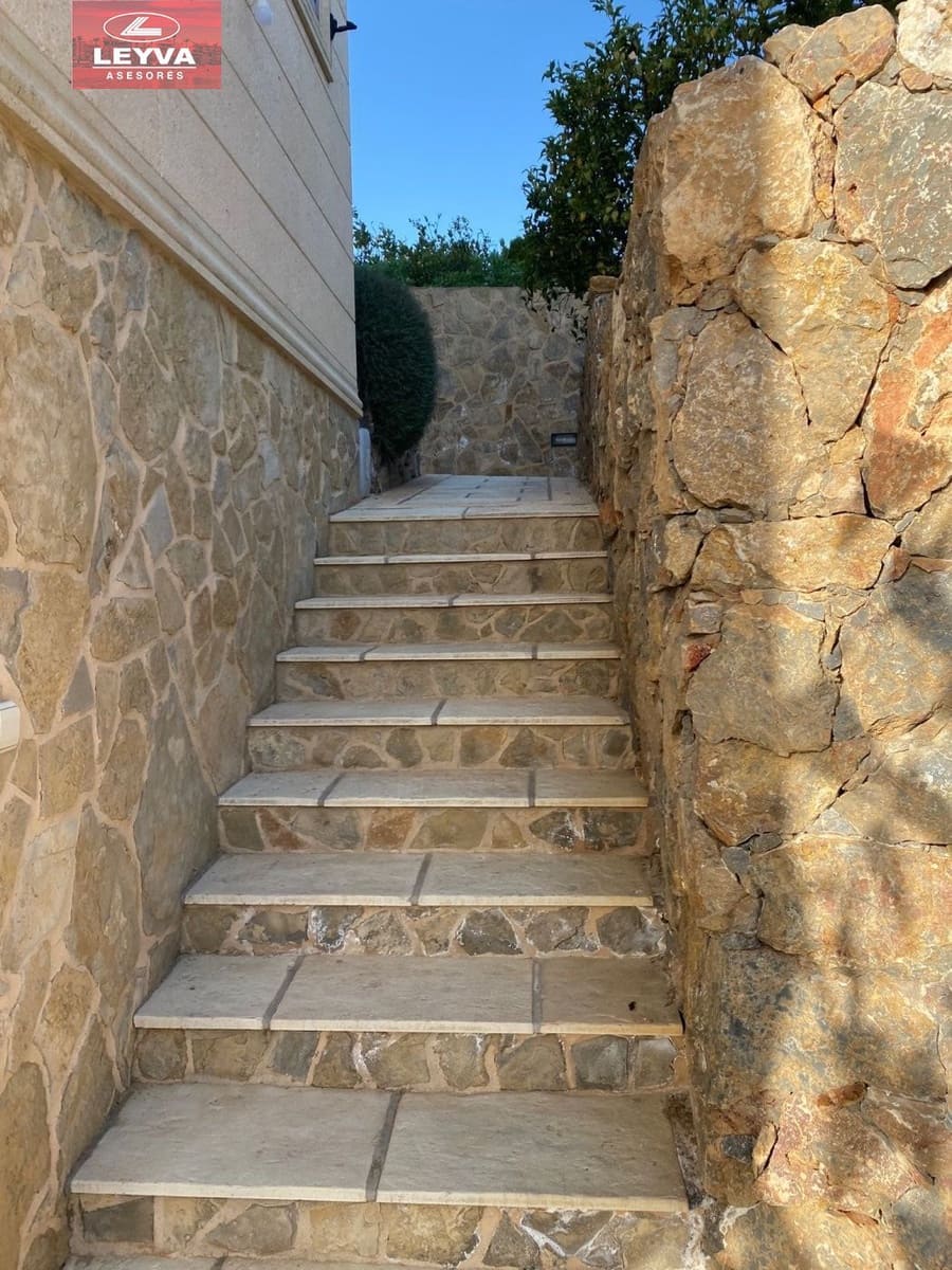 5 soveværelse Villa til salg i Isla Plana med swimmingpool - € 1.300.000 (Ref: 7807791)