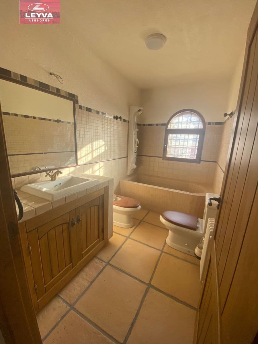 5 soveværelse Villa til salg i Isla Plana med swimmingpool - € 1.300.000 (Ref: 7807791)