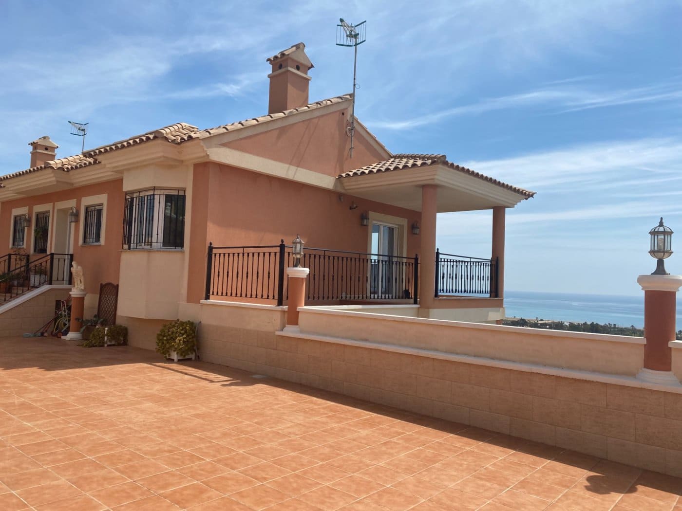 6 makuuhuone Huvila myytävänä paikassa Puerto de Mazarron mukana uima-altaan - 590 000 € (Ref: 7807796)