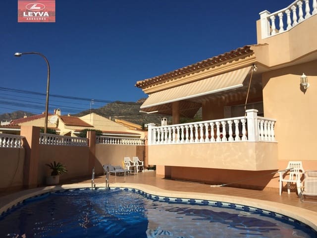 5 soverom Villa til salgs i Bolnuevo, Mazarrón med svømmebasseng garasje - € 619 000 (Ref: 7807818)