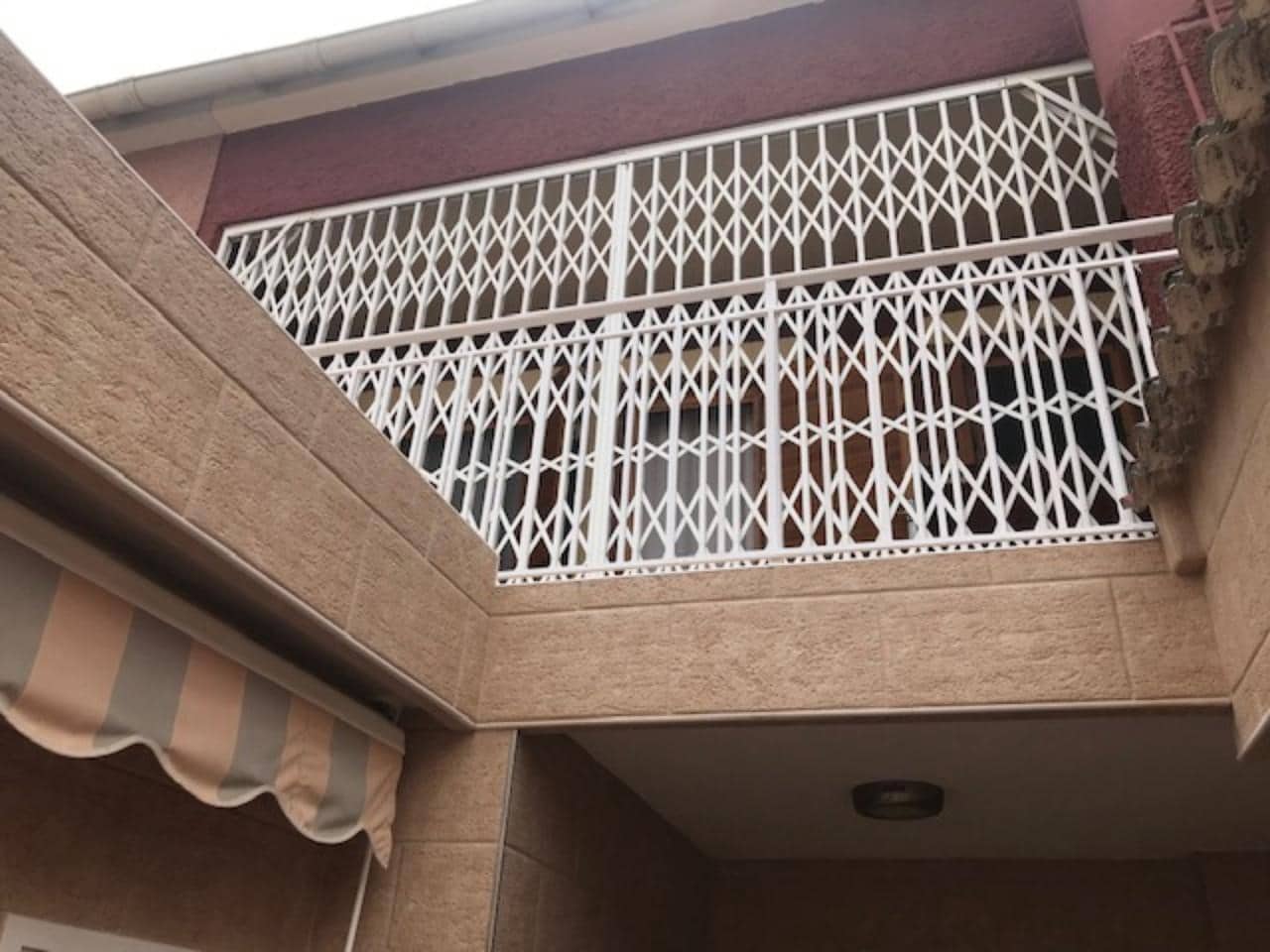 4 soveværelse Rækkehus til salg i Puerto de Mazarron - € 250.000 (Ref: 7837295)