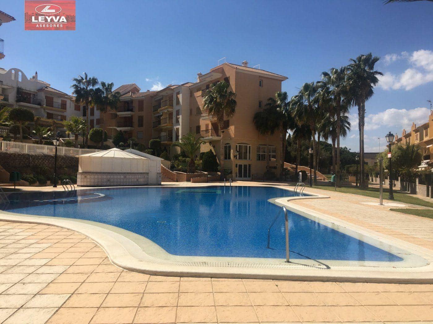 3 bedroom Apartment for sale in Puerto de Mazarron with pool - € 198,000 (Ref: 7863027)