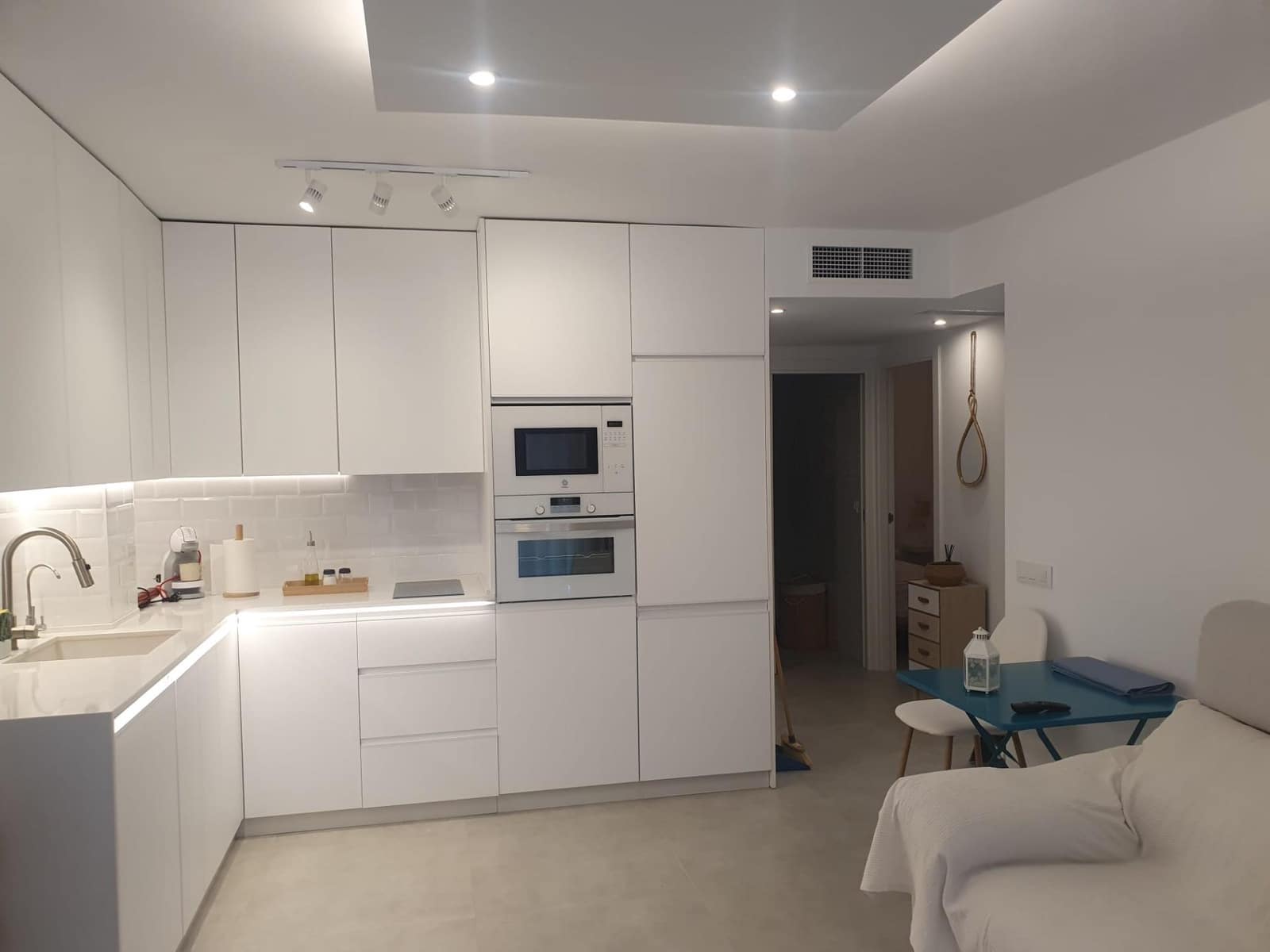 3 bedroom Apartment for sale in Puerto de Mazarron with pool - € 198,000 (Ref: 7863027)