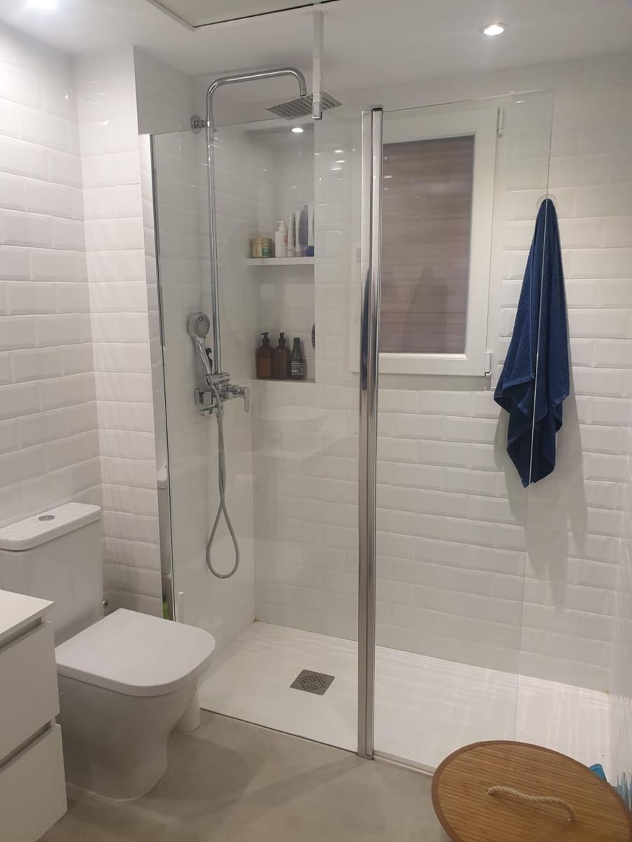 3 bedroom Apartment for sale in Puerto de Mazarron with pool - € 198,000 (Ref: 7863027)