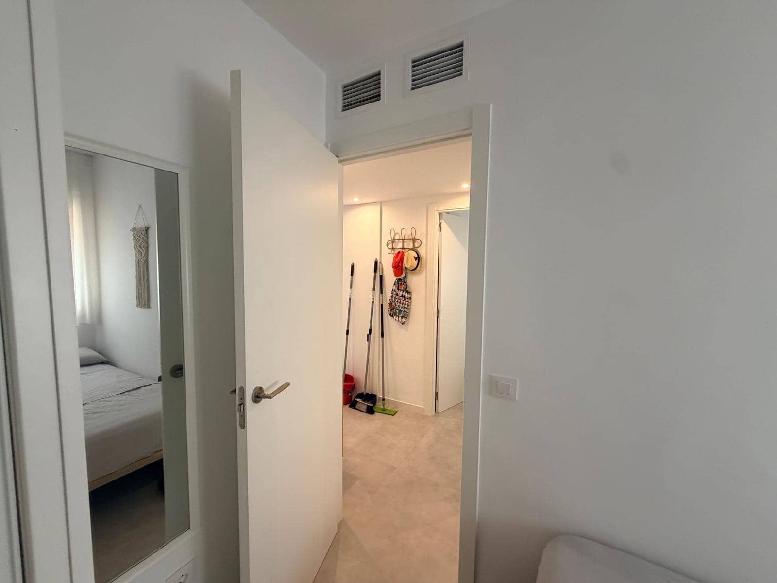 3 bedroom Apartment for sale in Puerto de Mazarron with pool - € 198,000 (Ref: 7863027)