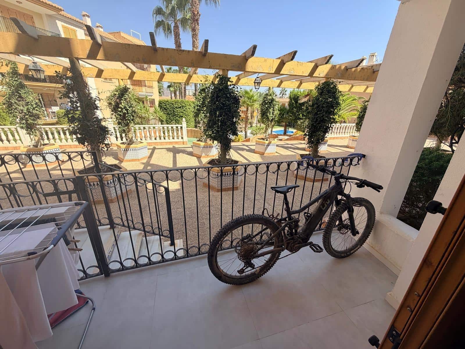 3 bedroom Apartment for sale in Puerto de Mazarron with pool - € 198,000 (Ref: 7863027)