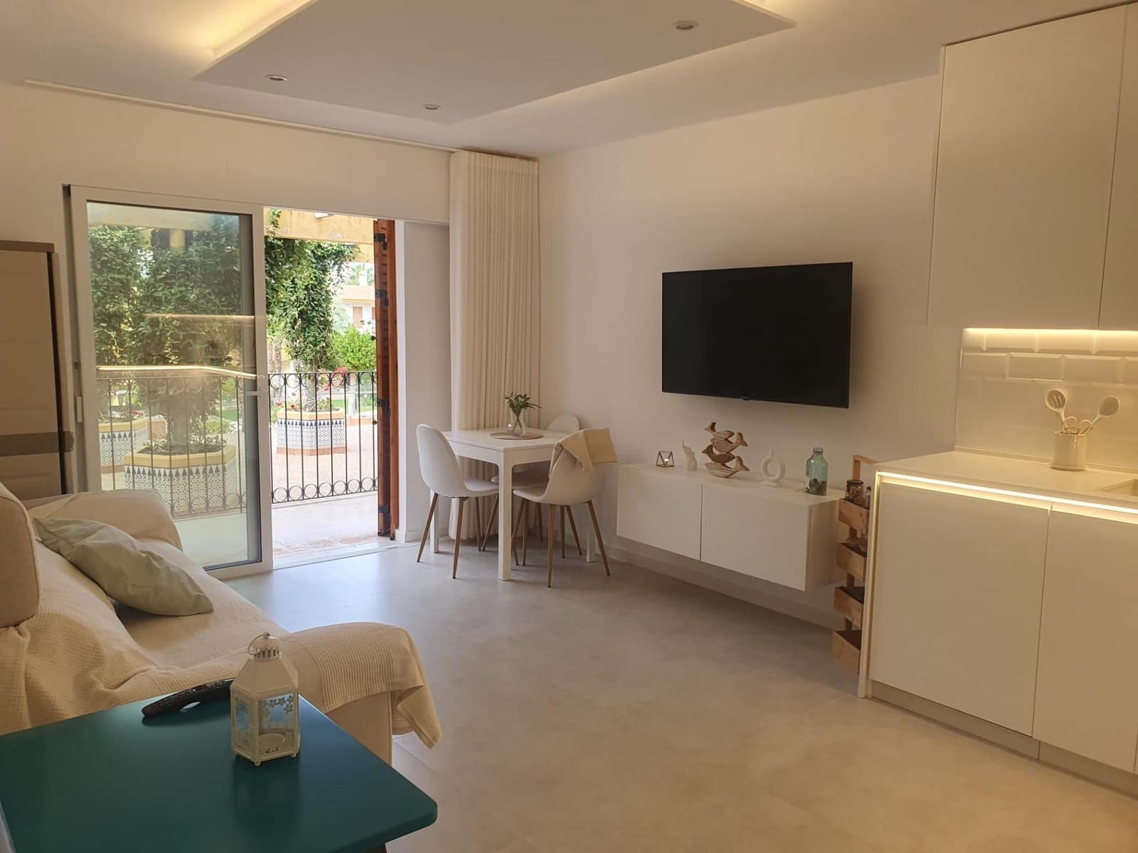 3 bedroom Apartment for sale in Puerto de Mazarron with pool - € 198,000 (Ref: 7863027)