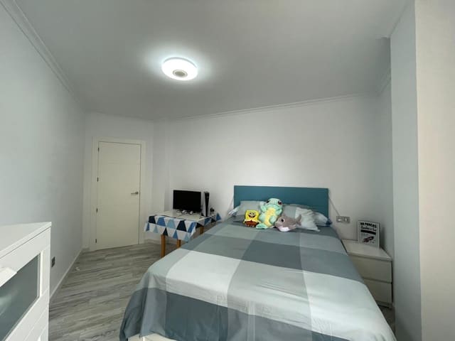 Apartamento de 3 habitaciones en Puerto de Mazarron, Mazarrón en venta - 230.000 € (Ref: 7911290)