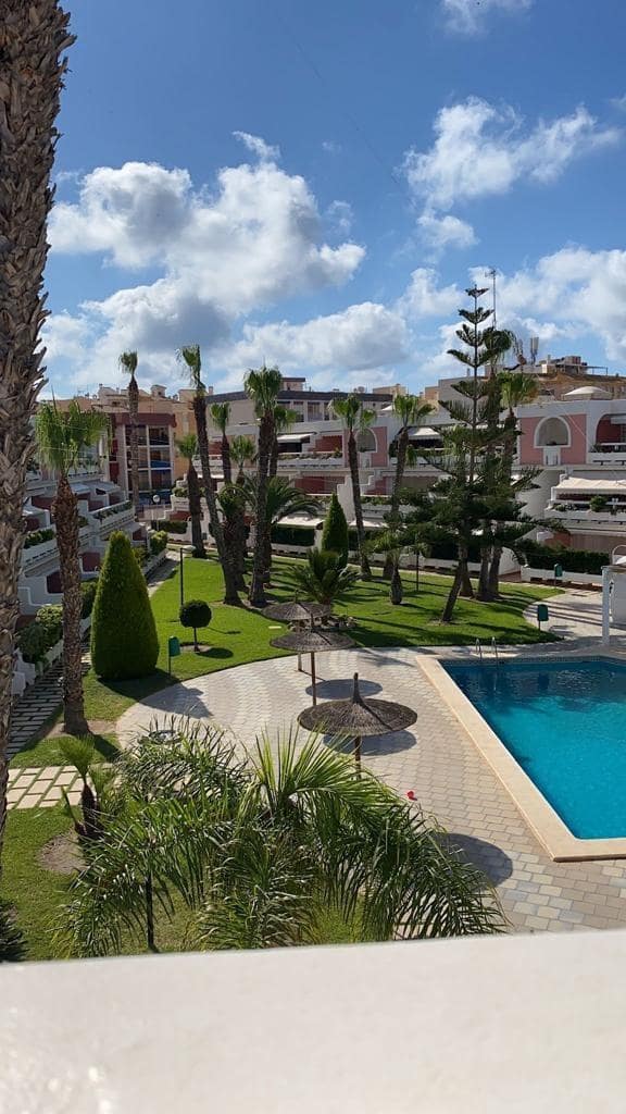 3 soveværelse Penthouse til salg i Puerto de Mazarron med swimmingpool garage - € 270.000 (Ref: 7953480)