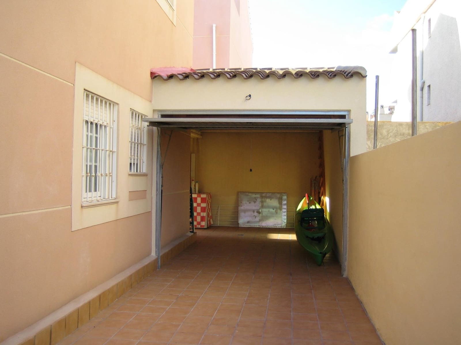 5 soveværelse Villa til salg i Puerto de Mazarron med garage - € 275.000 (Ref: 8129946)