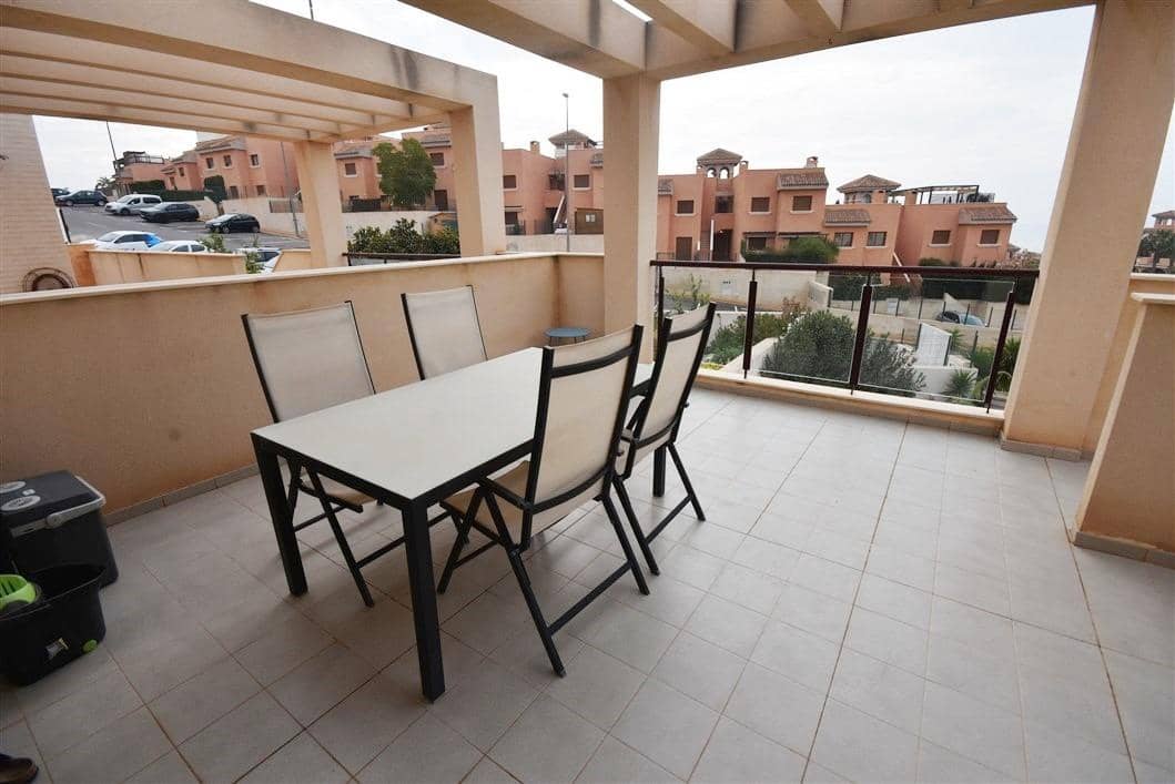 2 soveværelse Lejlighed til salg i Isla Plana med swimmingpool garage - € 169.900 (Ref: 8209373)