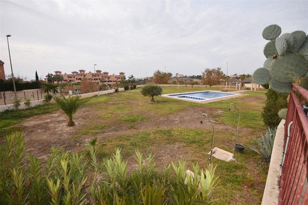 2 soveværelse Lejlighed til salg i Isla Plana med swimmingpool garage - € 169.900 (Ref: 8209373)