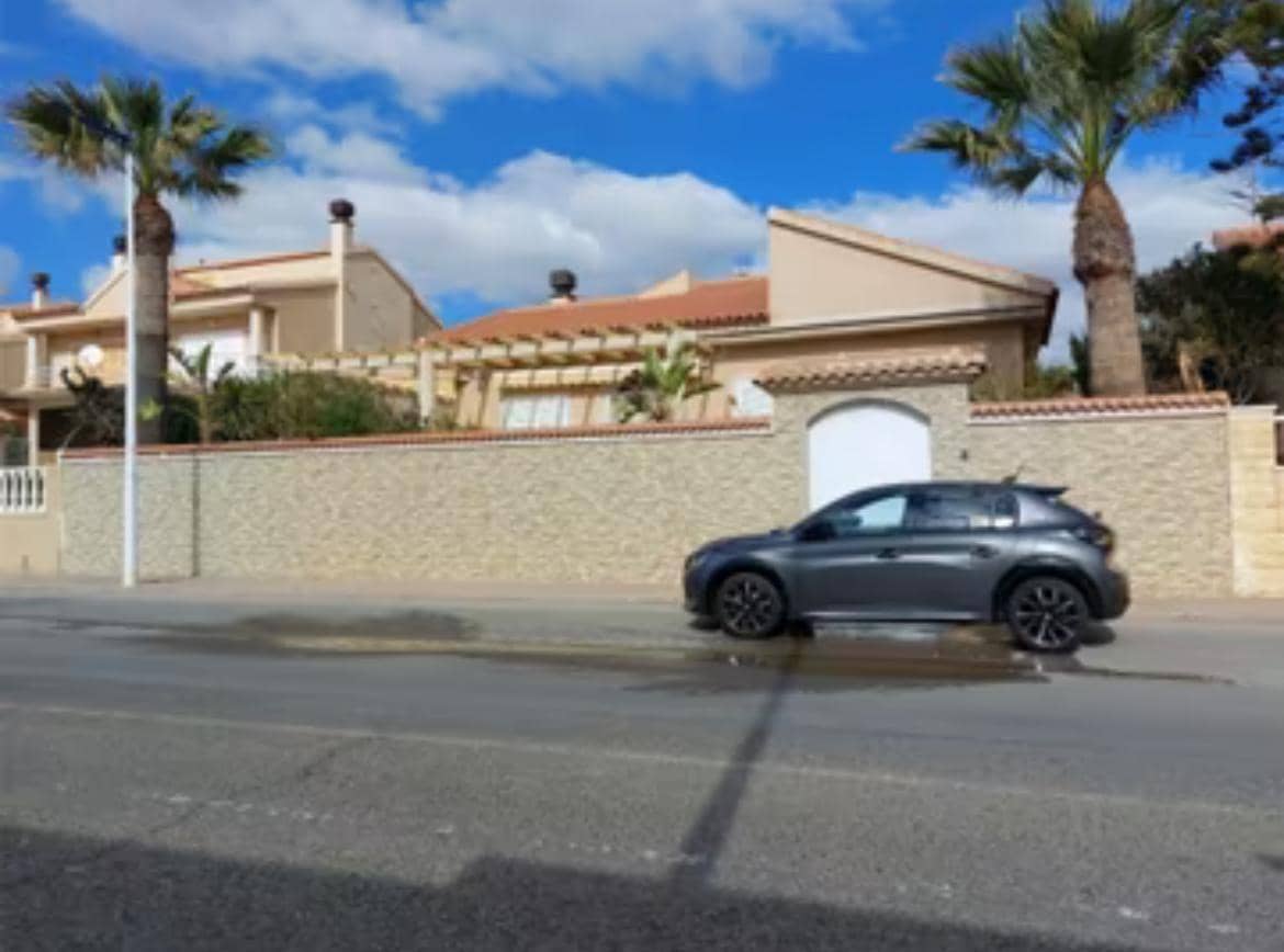 3 bedroom Villa for sale in Puerto de Mazarron - € 387,000 (Ref: 8392620)