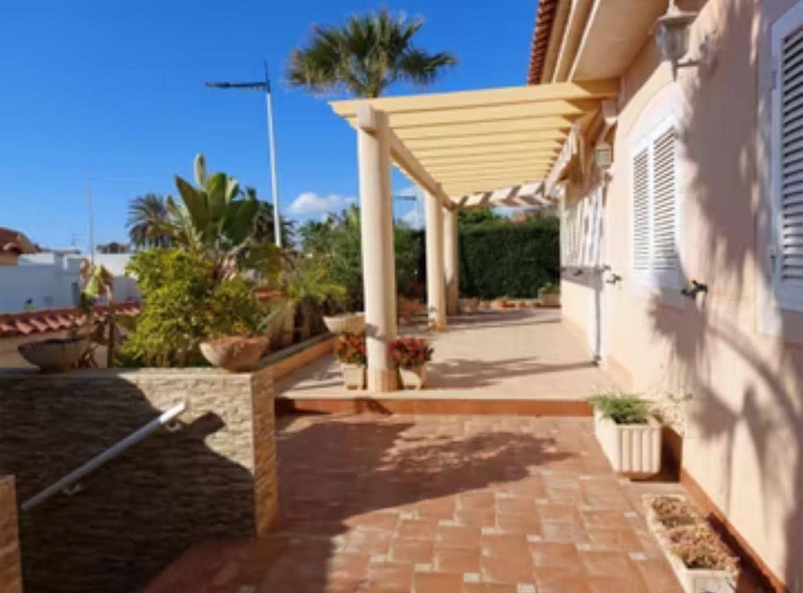 3 bedroom Villa for sale in Puerto de Mazarron - € 387,000 (Ref: 8392620)