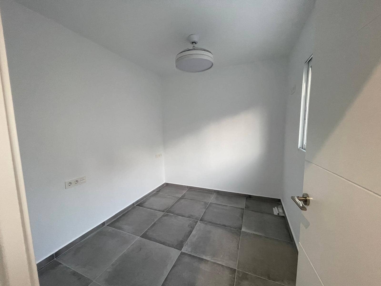 4 bedroom Apartment for sale in Puerto de Mazarron - € 145,000 (Ref: 8737826)