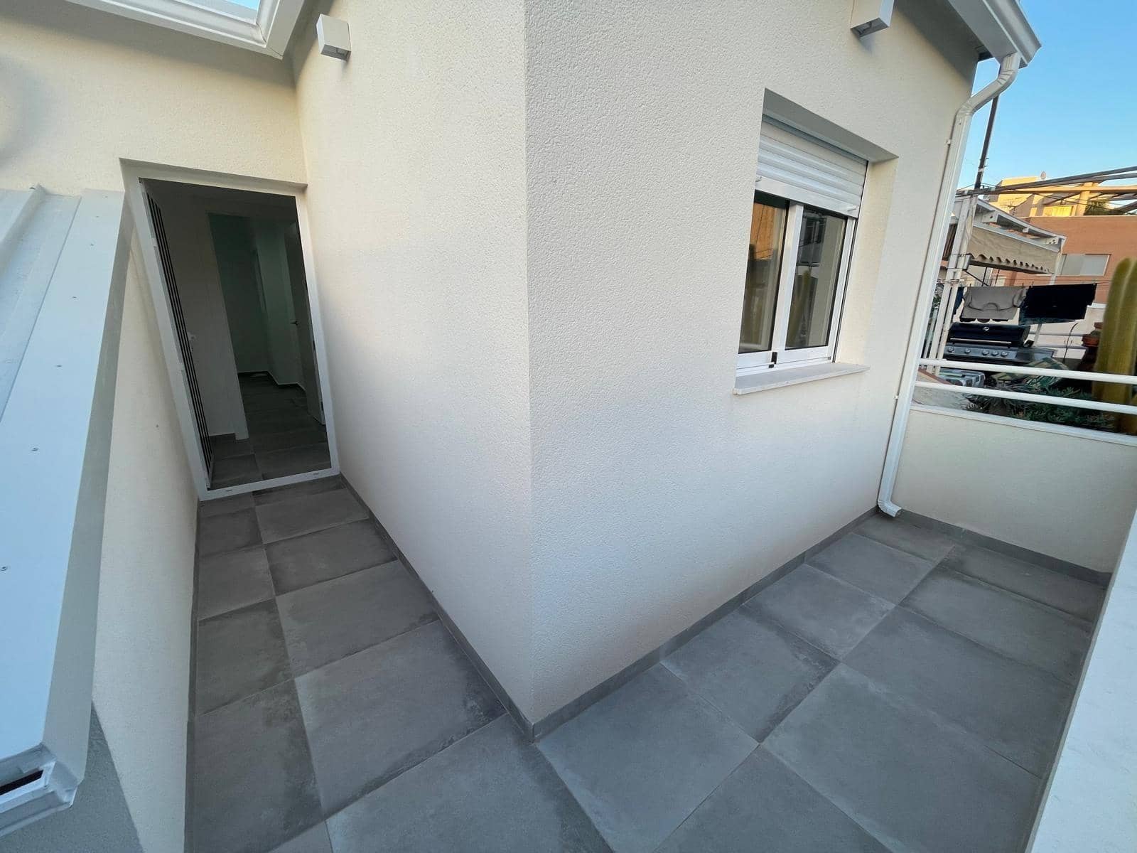 4 bedroom Apartment for sale in Puerto de Mazarron - € 145,000 (Ref: 8737826)