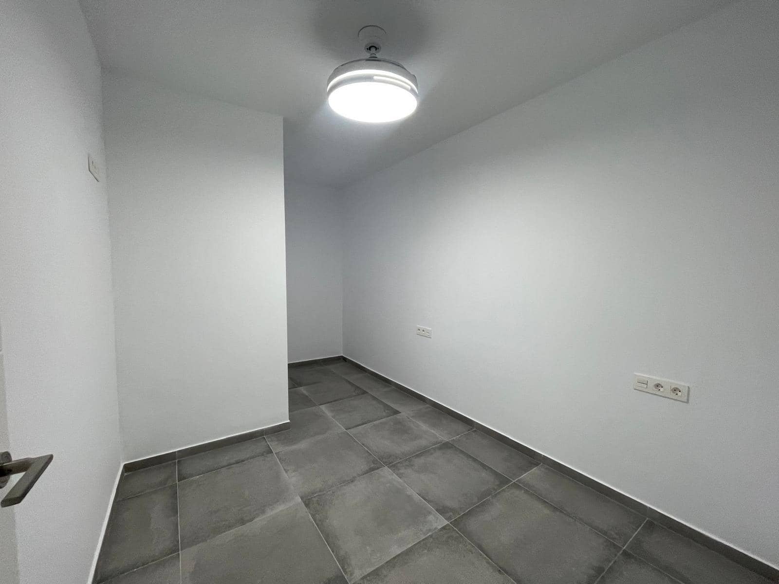 4 bedroom Apartment for sale in Puerto de Mazarron - € 145,000 (Ref: 8737826)