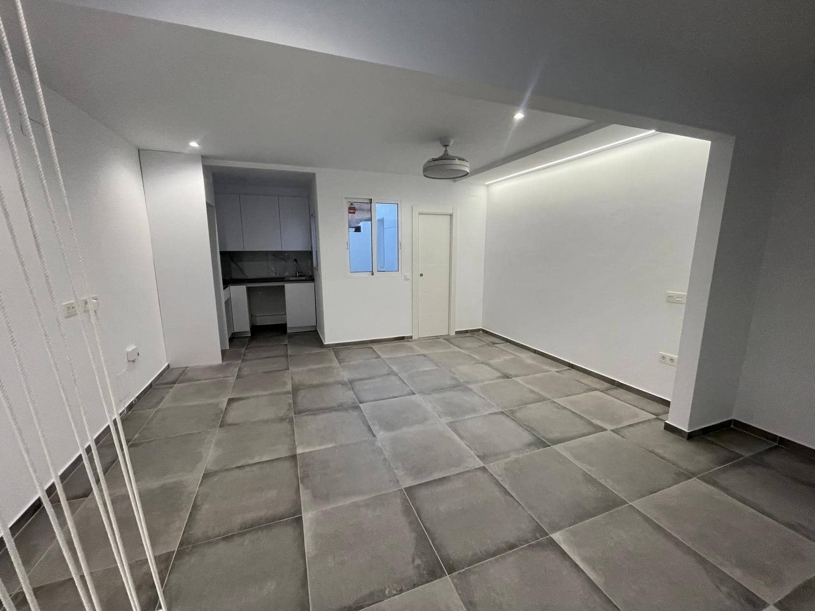 4 bedroom Apartment for sale in Puerto de Mazarron - € 145,000 (Ref: 8737826)