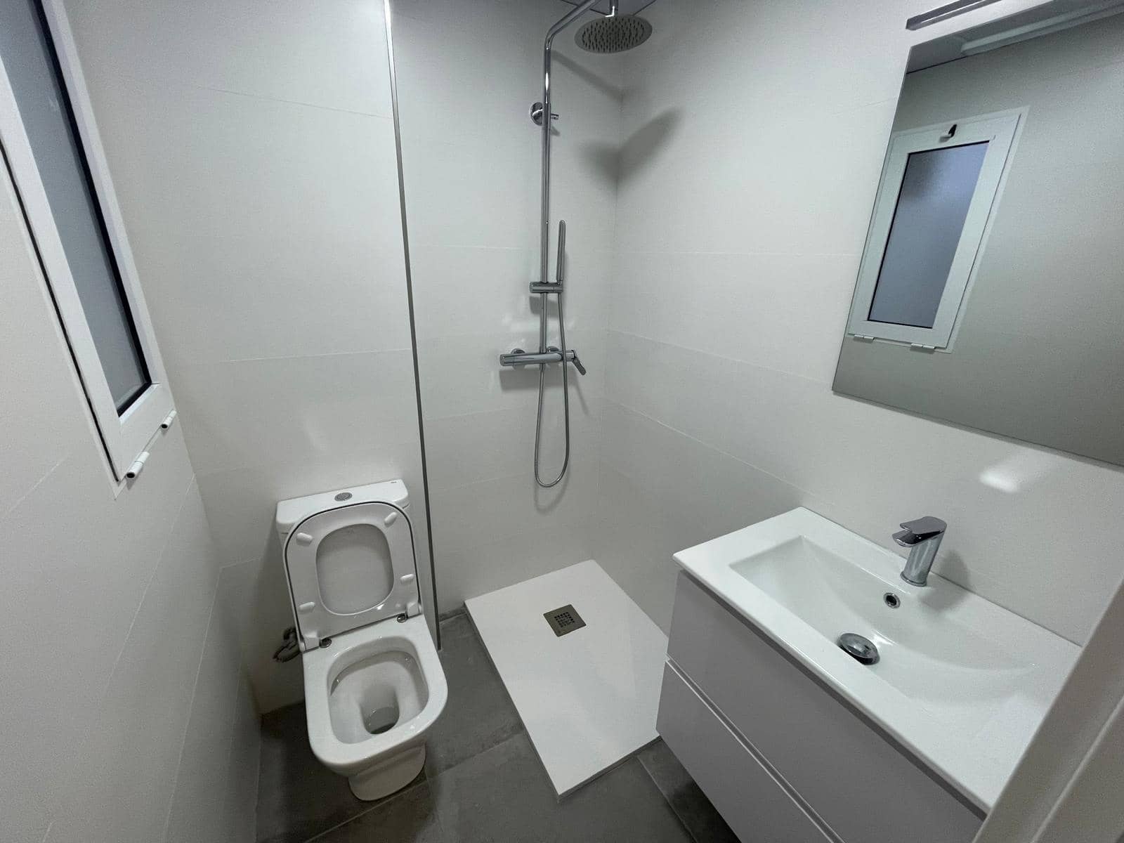 4 bedroom Apartment for sale in Puerto de Mazarron - € 145,000 (Ref: 8737826)