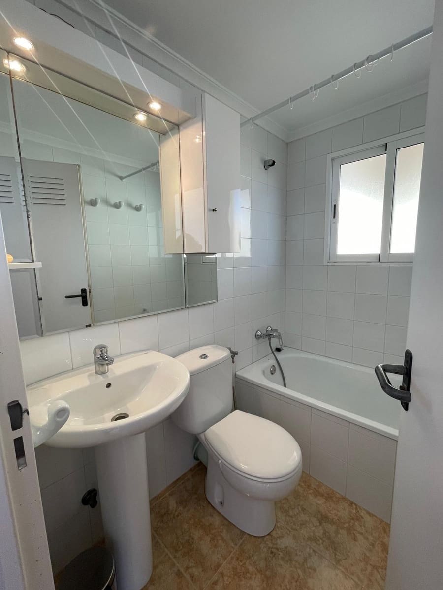 3 quarto Apartamento para venda em Puerto de Mazarron - 198 000 € (Ref: 8748142)