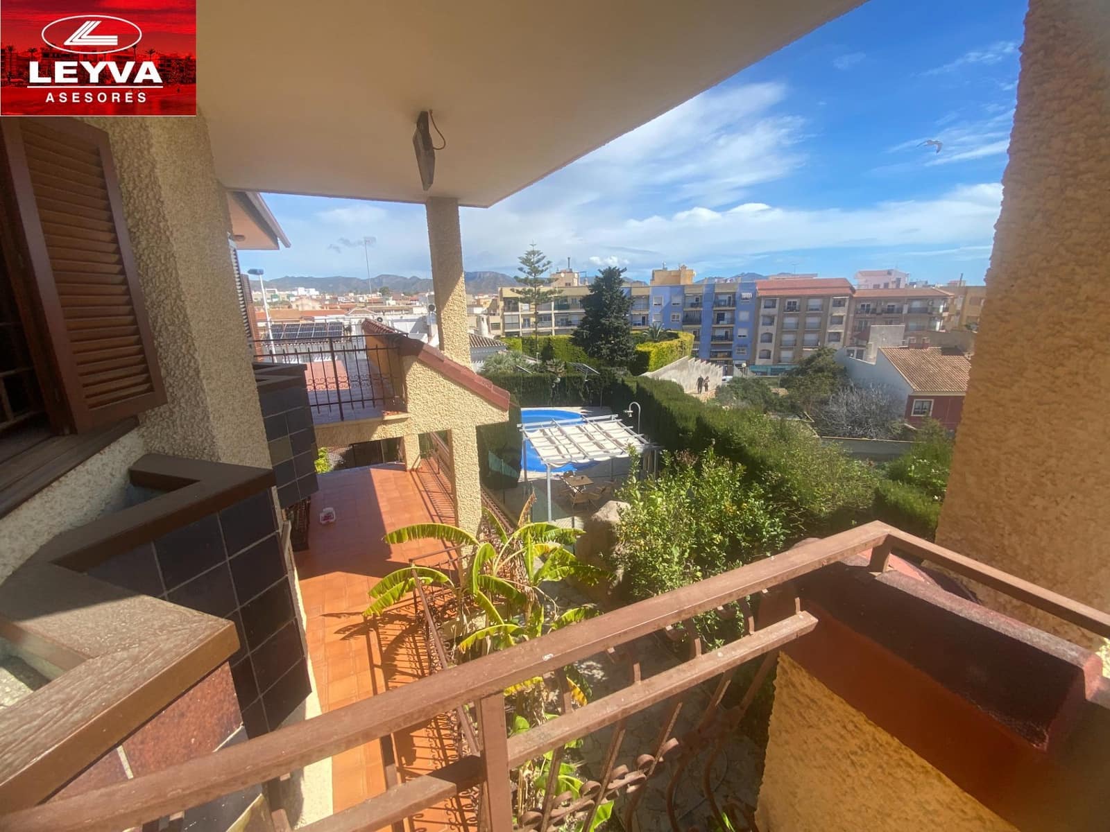 5 soverom Villa til salgs i Puerto de Mazarron med svømmebasseng garasje - € 832 000 (Ref: 8862716)