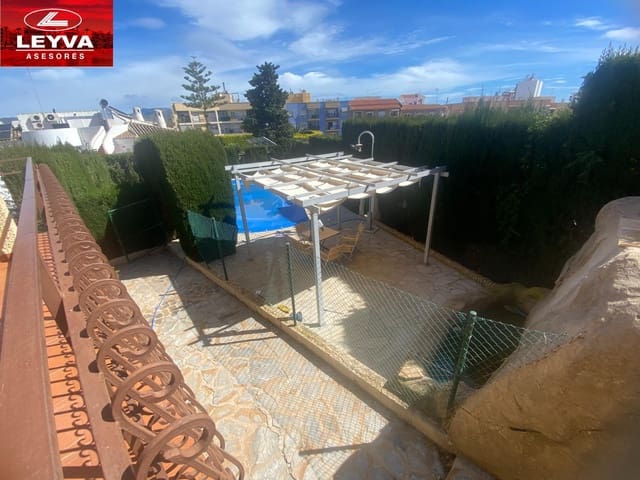 Chalet de 5 habitaciones en Puerto de Mazarron, Mazarrón en venta con piscina garaje - 832.000 € (Ref: 8862716)