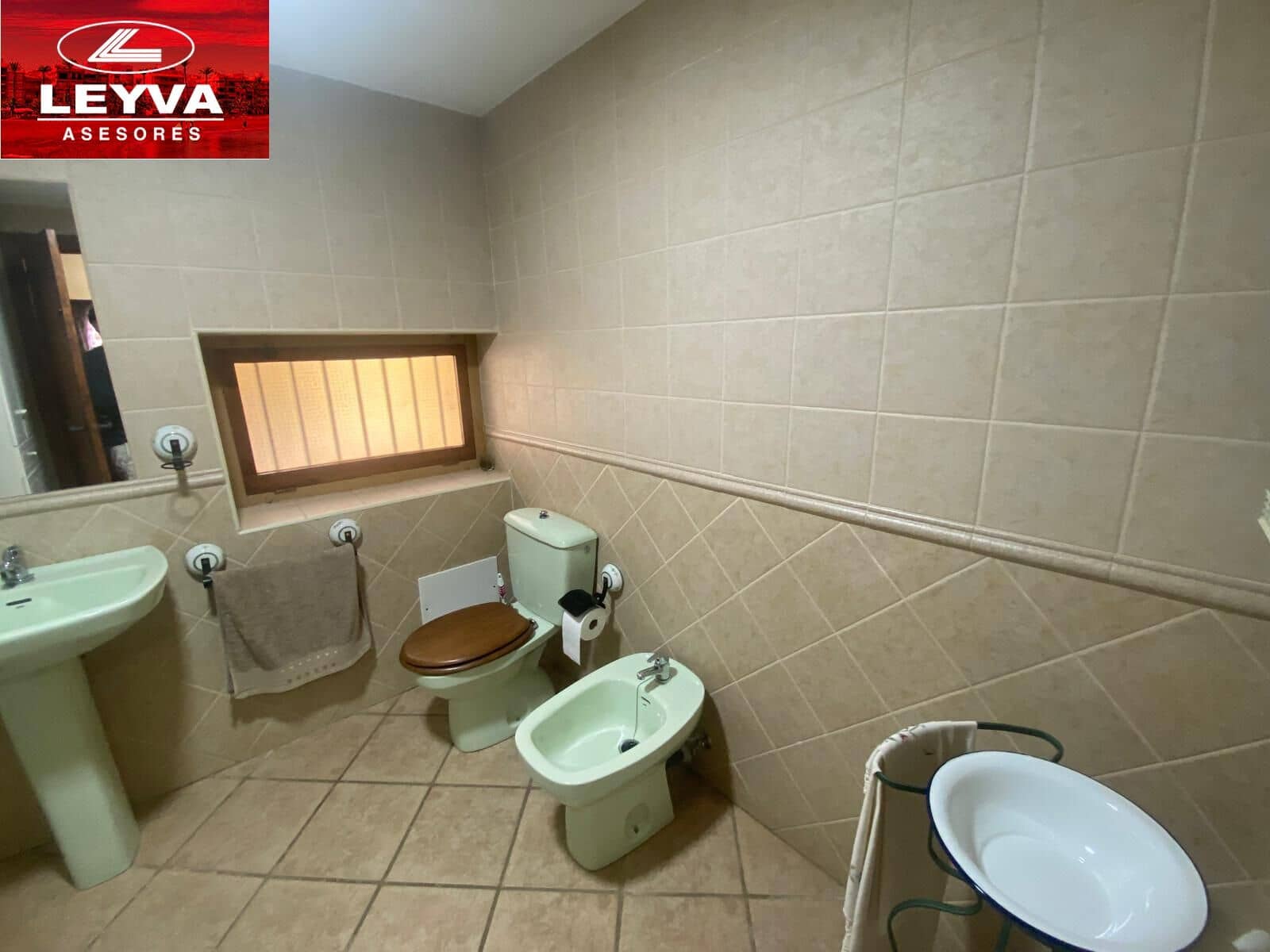 4 sypialnia Finka/Dom wiejski na sprzedaż w Las Palas z basenem garażem - 598 000 € (Ref: 8910967)