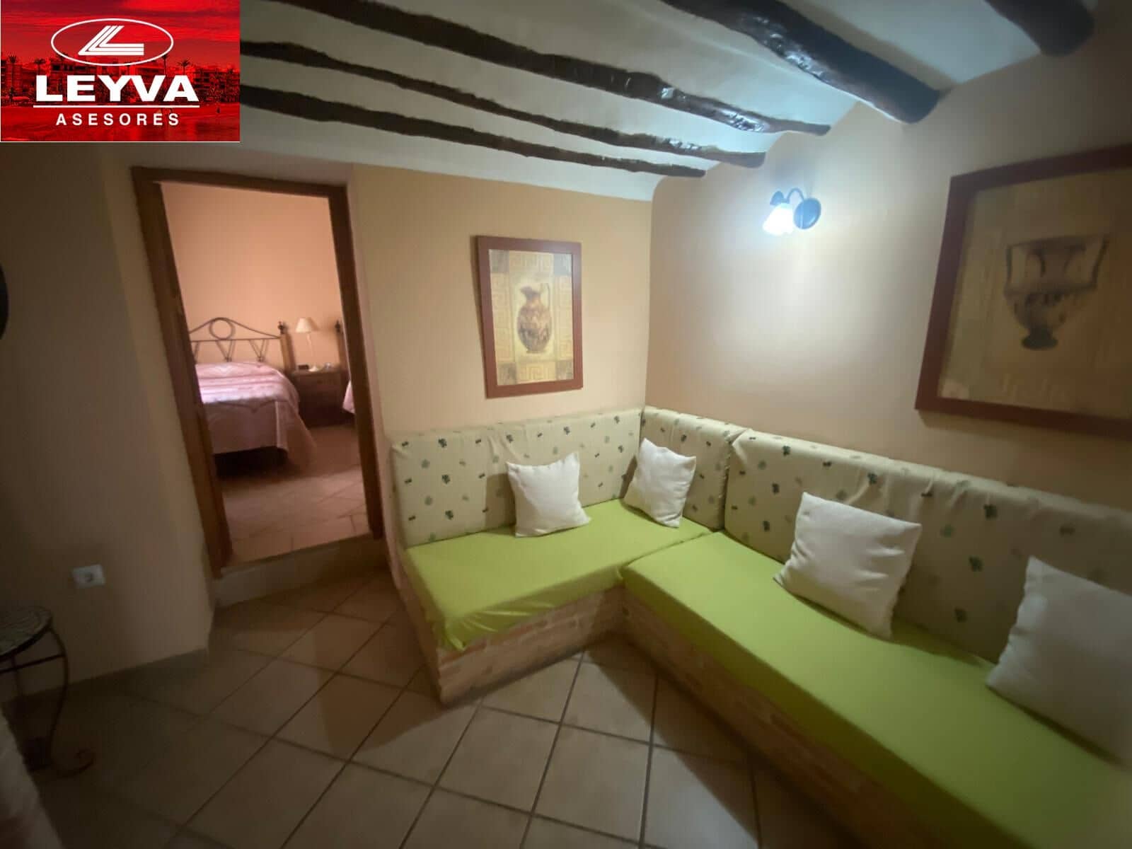 4 sypialnia Finka/Dom wiejski na sprzedaż w Las Palas z basenem garażem - 598 000 € (Ref: 8910967)