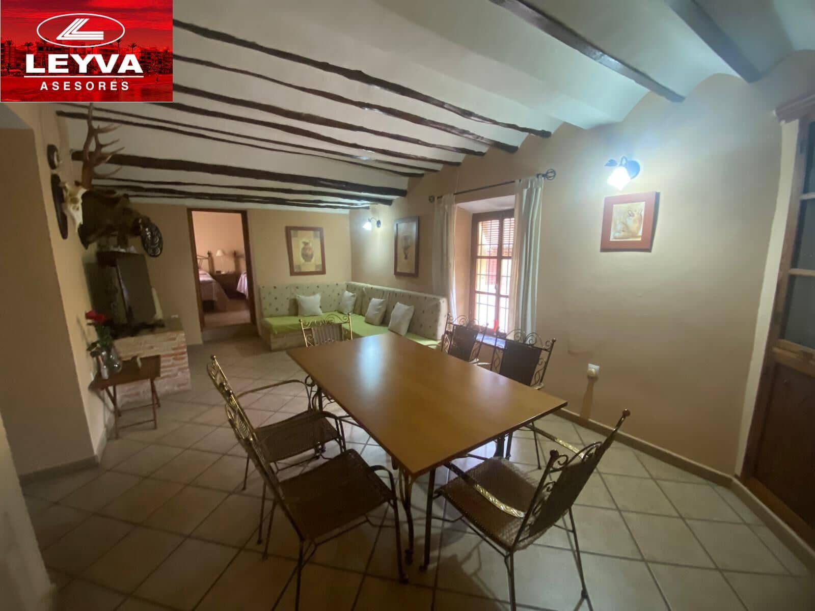 4 sypialnia Finka/Dom wiejski na sprzedaż w Las Palas z basenem garażem - 598 000 € (Ref: 8910967)