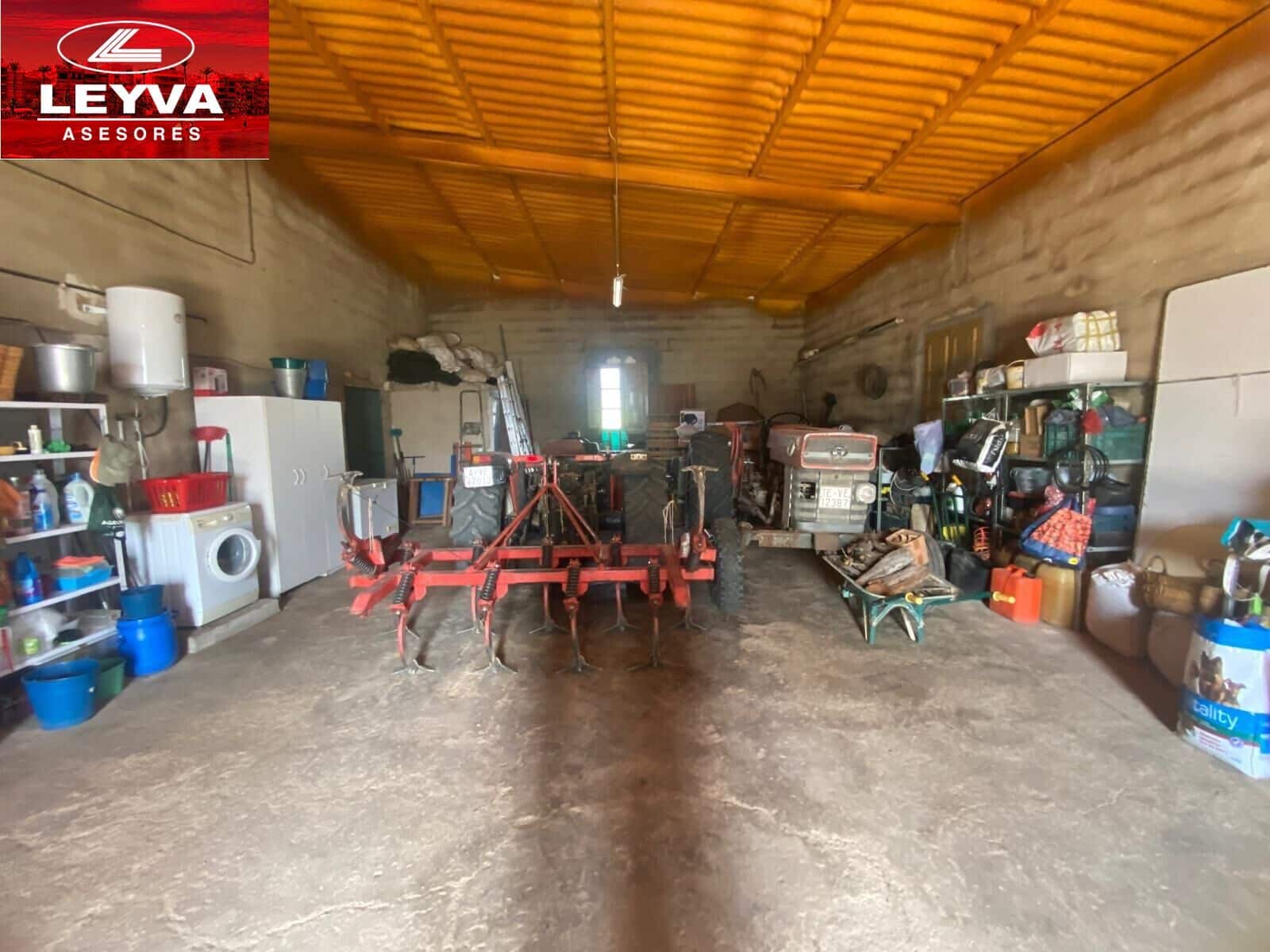 4 sypialnia Finka/Dom wiejski na sprzedaż w Las Palas z basenem garażem - 598 000 € (Ref: 8910967)