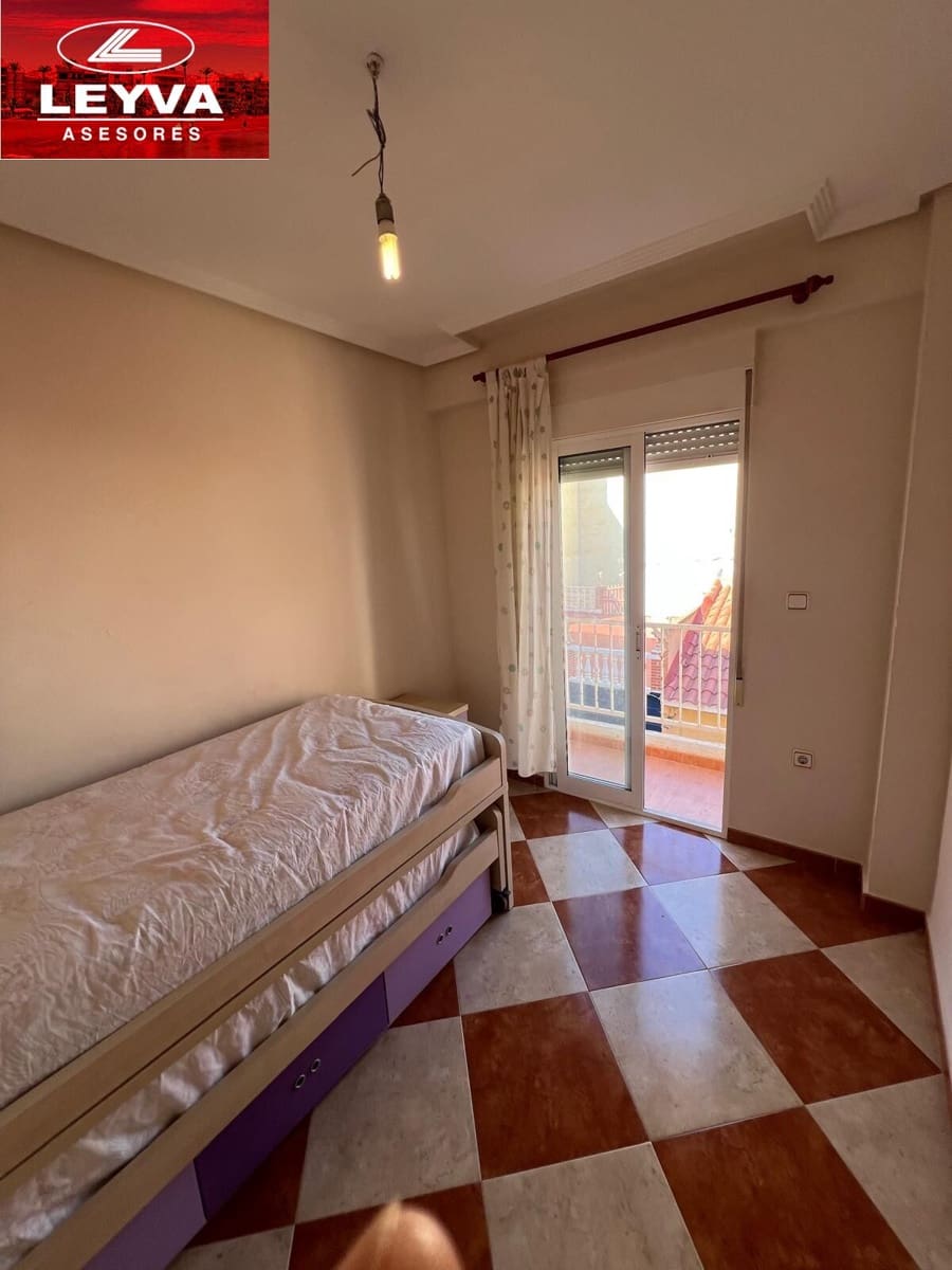 3 slaapkamer Flat te koop in Puerto de Mazarron - € 120.000 (Ref: 8921442)