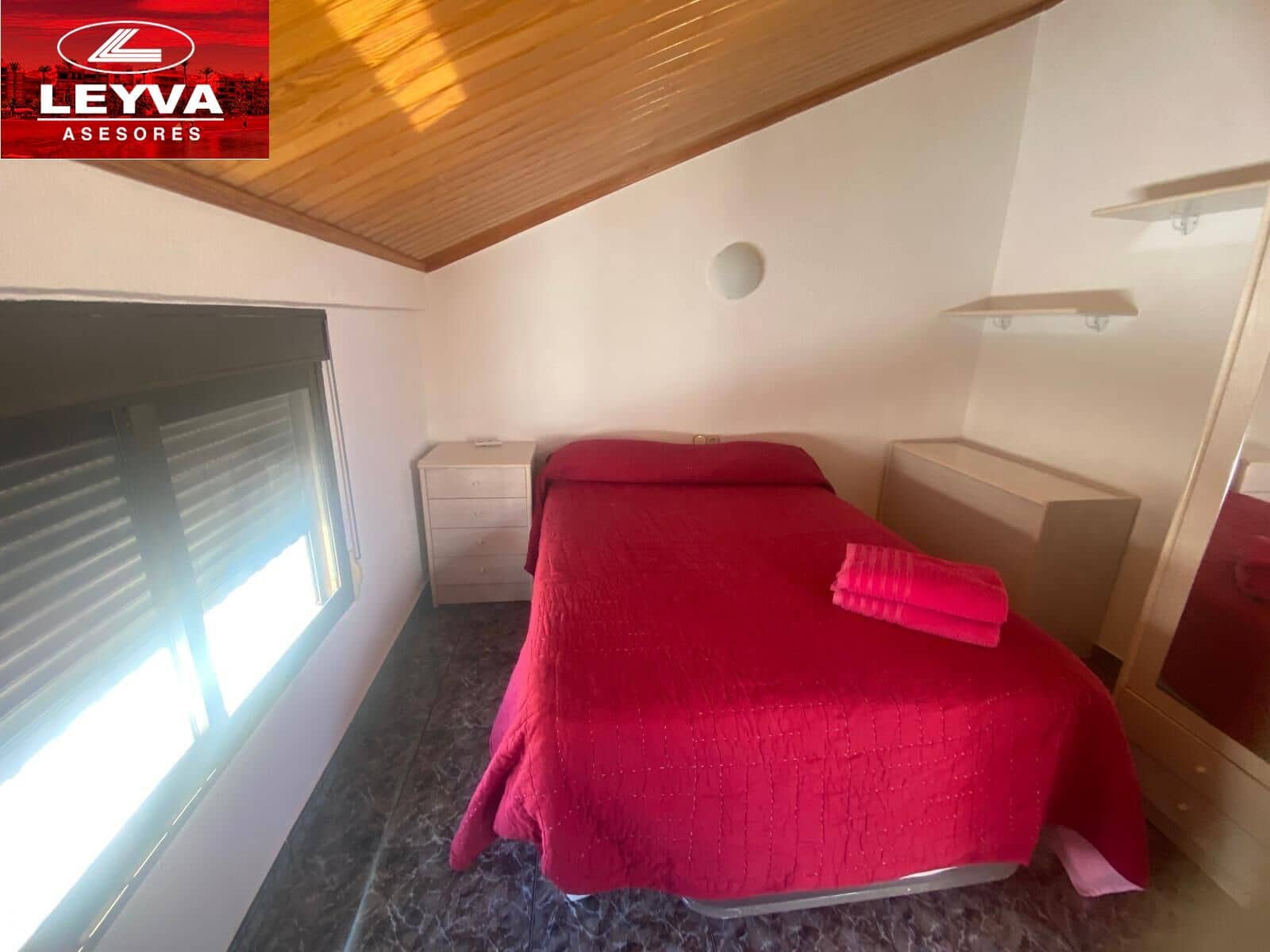 6 soveværelse Villa til salg i Puerto de Mazarron med garage - € 350.000 (Ref: 8957010)