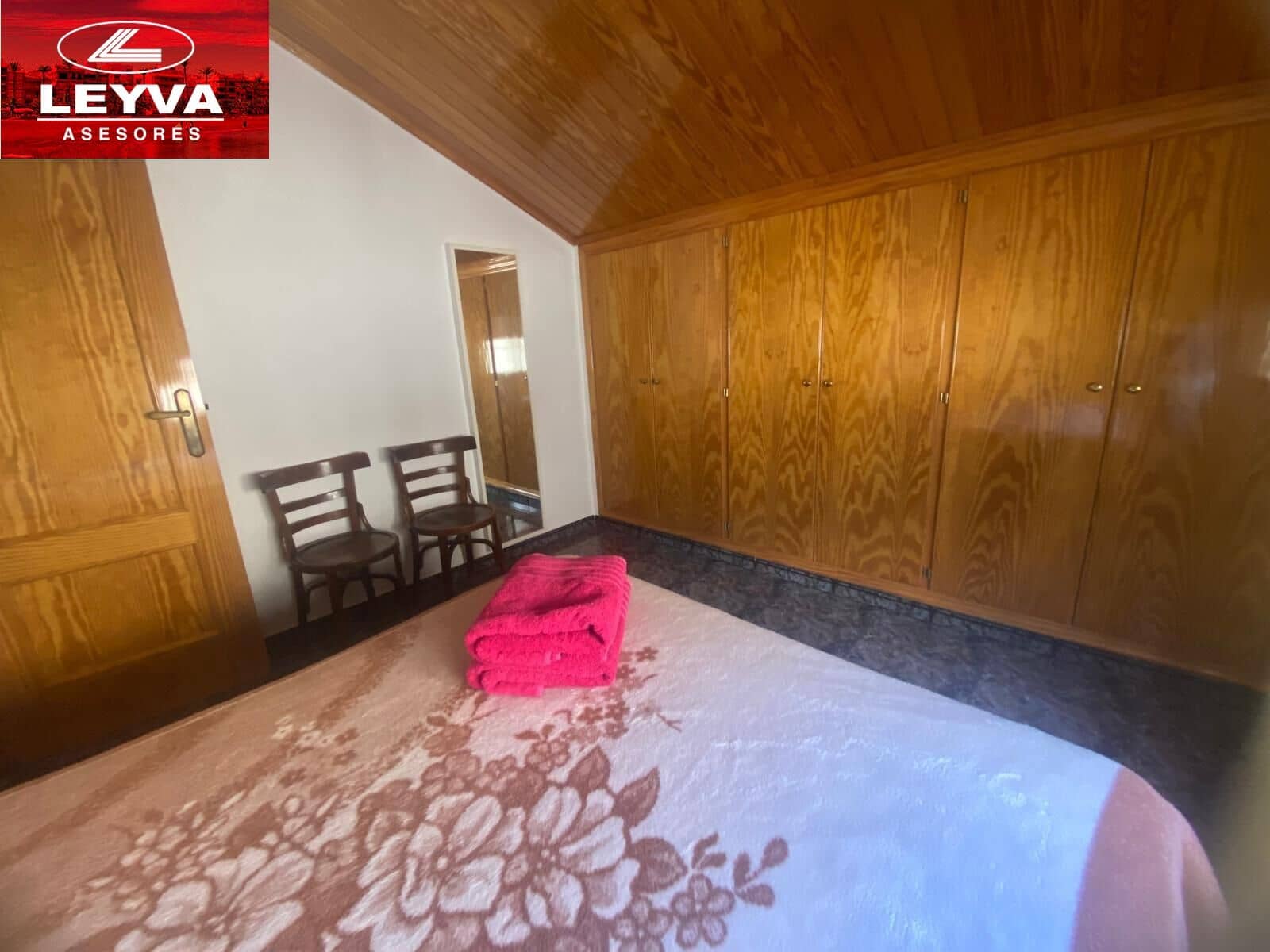 6 soveværelse Villa til salg i Puerto de Mazarron med garage - € 350.000 (Ref: 8957010)