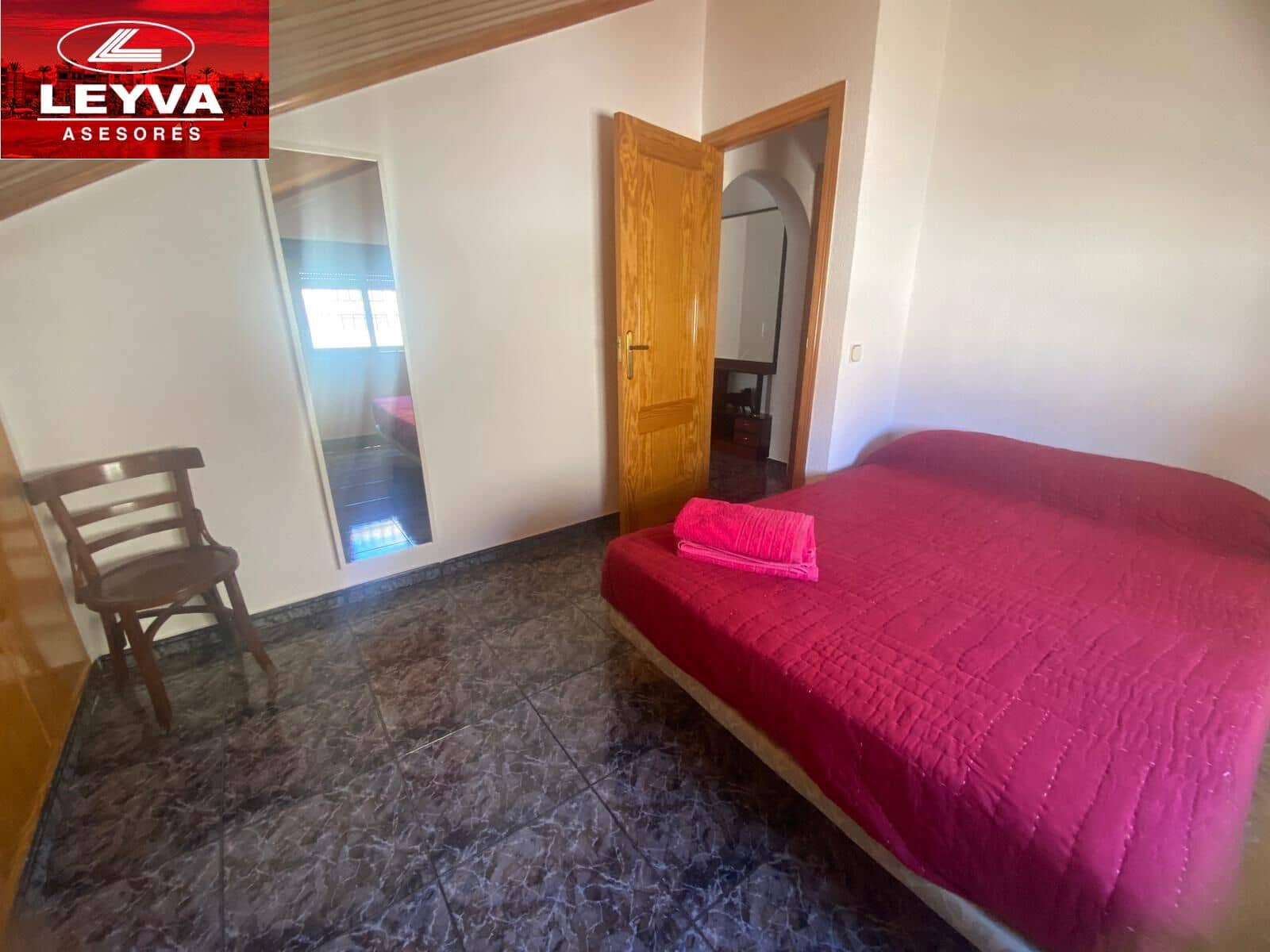 6 soveværelse Villa til salg i Puerto de Mazarron med garage - € 350.000 (Ref: 8957010)