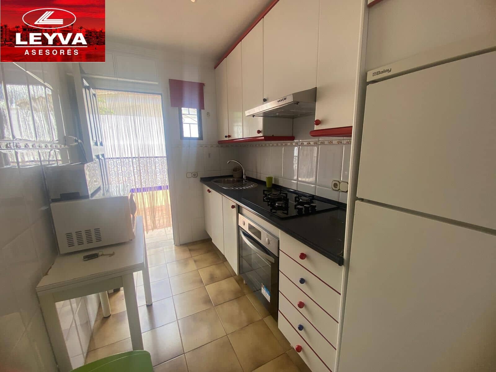 6 soveværelse Villa til salg i Puerto de Mazarron med garage - € 350.000 (Ref: 8957010)