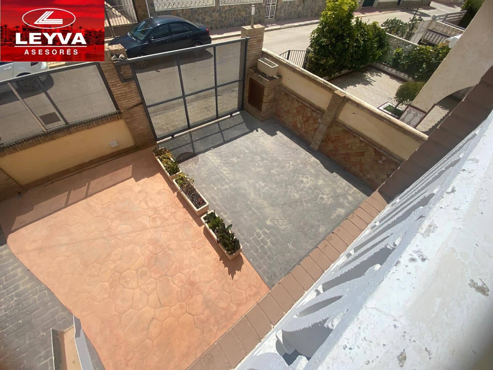 6 soveværelse Villa til salg i Puerto de Mazarron med garage - € 350.000 (Ref: 8957010)