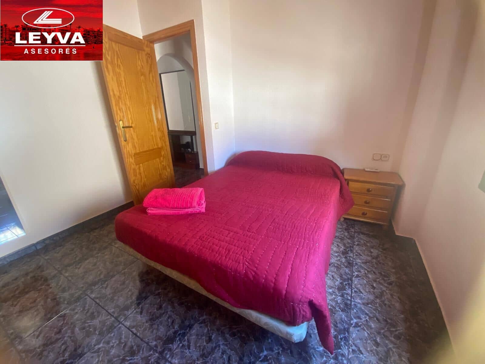 6 soveværelse Villa til salg i Puerto de Mazarron med garage - € 350.000 (Ref: 8957010)