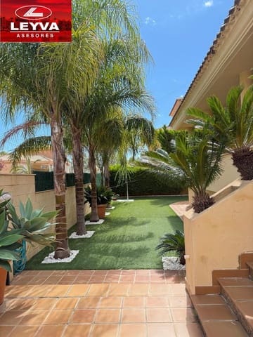 5 chambre Villa/Maison à vendre à Bolnuevo, Mazarrón avec piscine garage - 814 000 € (Ref: 8976035)