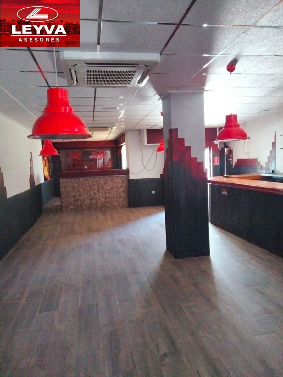 Erhverv til salg i Puerto de Mazarron - € 156.000 (Ref: 8976036)