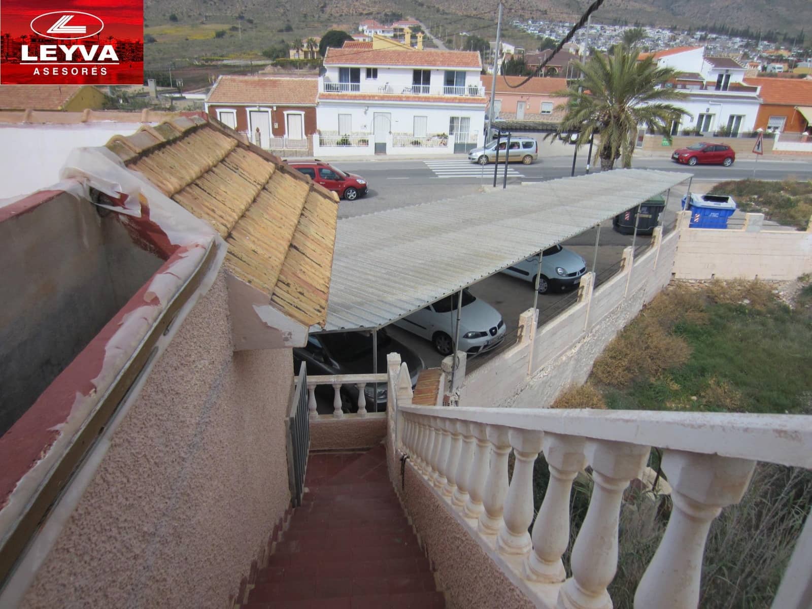 Erhverv til salg i Isla Plana med garage - € 562.000 (Ref: 8992052)