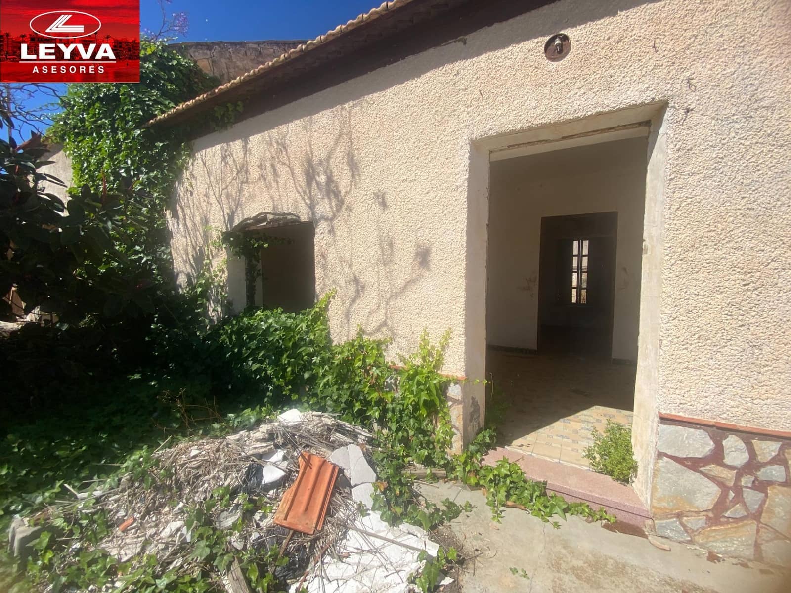 4 camera da letto Finca/Casa di Campagna in vendita in Cartagena con garage - 96.700 € (Rif: 9001362)