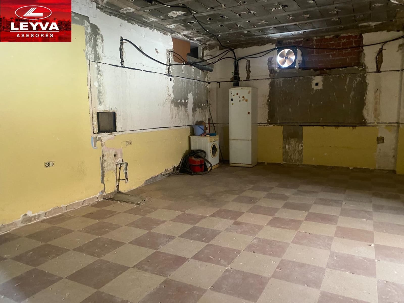 Commerciale in vendita in Puerto de Mazarron - 176.800 € (Rif: 9029850)