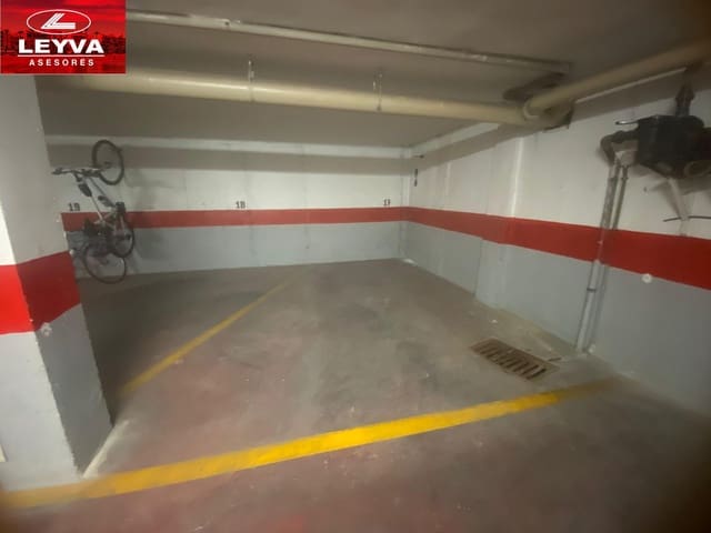 Garage te koop in Puerto de Mazarron, Mazarrón - € 7.500 (Ref: 9057832)