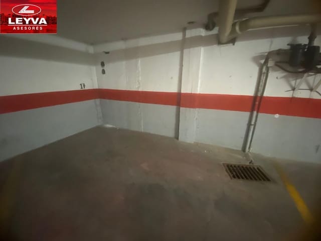 Garage te koop in Puerto de Mazarron, Mazarrón - € 7.500 (Ref: 9057832)