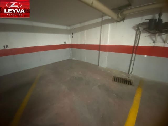 Garage te koop in Puerto de Mazarron, Mazarrón - € 7.500 (Ref: 9057832)