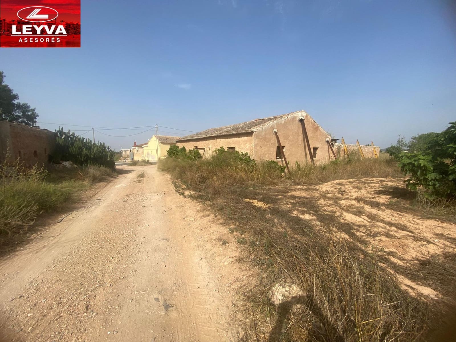 Teren niezagospodarowany na sprzedaż w Las Palas - 55 000 € (Ref: 9062235)